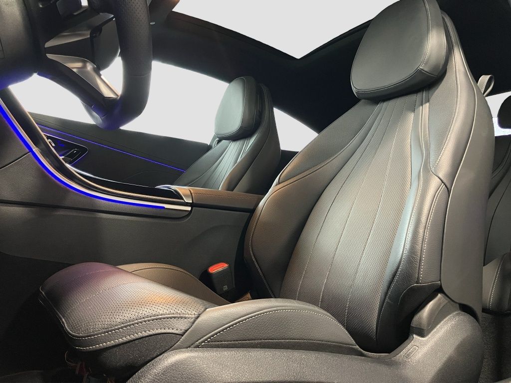 Fahrzeugabbildung Mercedes-Benz CLE 220 d AMG*NIGHT*PANO*DISTR*BURM*KEYL*MEMO