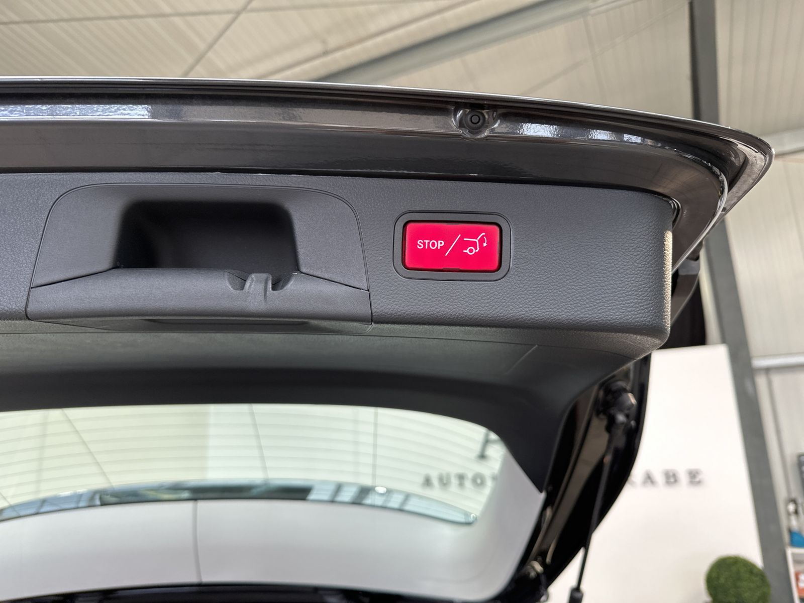 Fahrzeugabbildung Mercedes-Benz GLC 400d 4Matic AMG-Line NAV+LED+KAMERA+20ZO+1HD