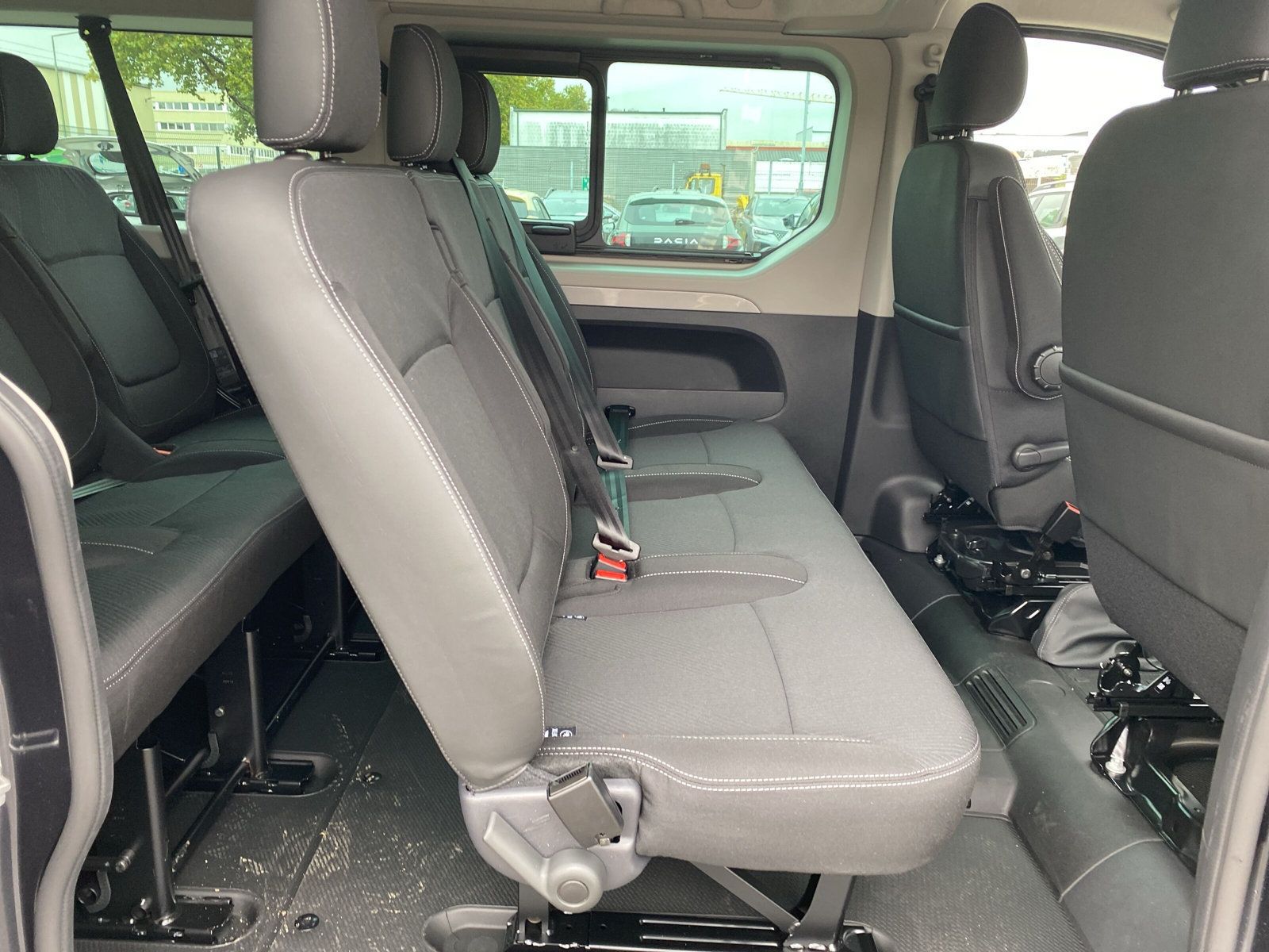 Renault Trafic - Bild 12