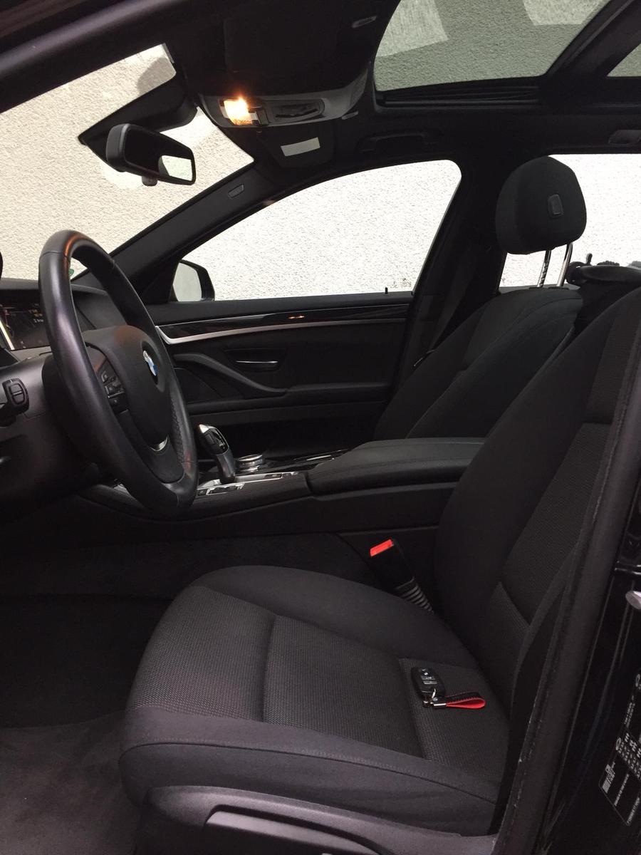 BMW 530d Touring A - Head UP/AHK/Pano/Scheckheft