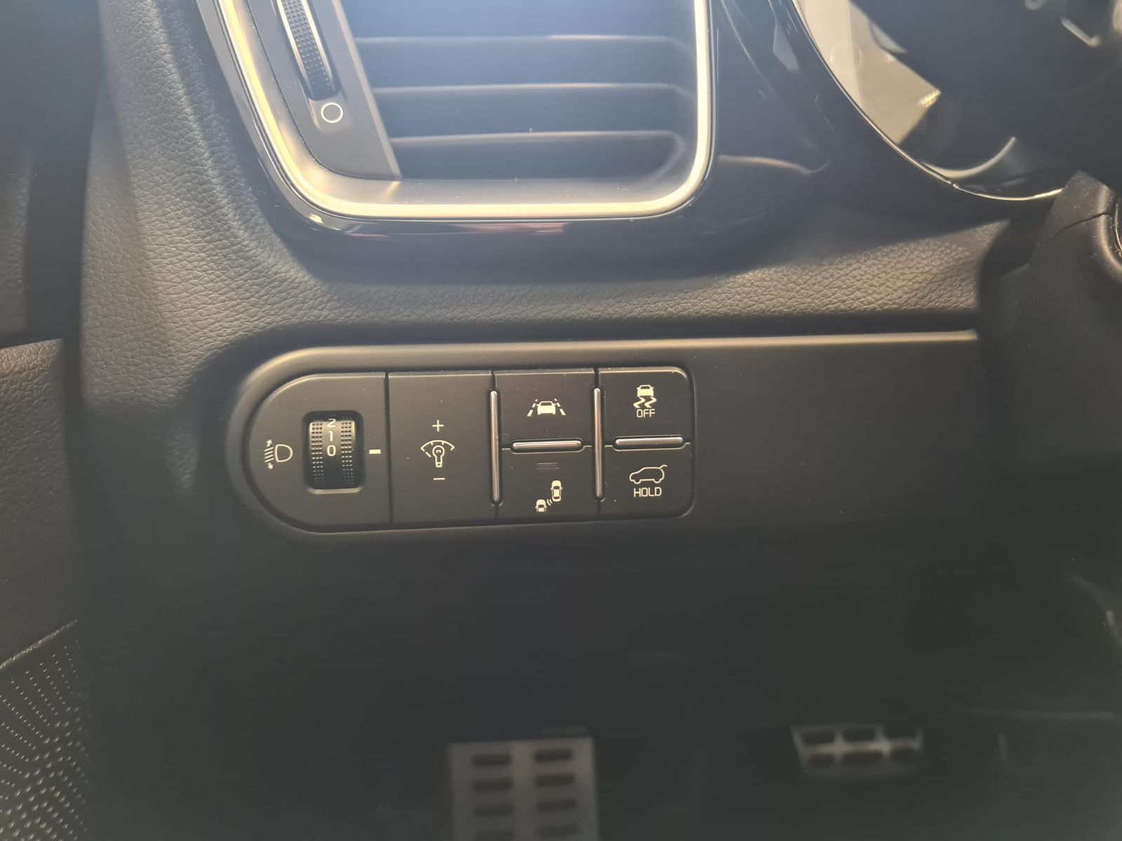 Fahrzeugabbildung Kia pro cee'd / LED / KAMERA / SCHECKHEFT / E-SITZ