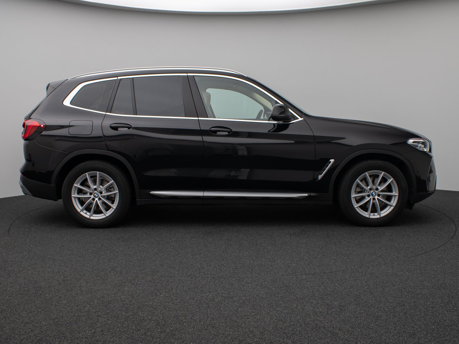 Fahrzeugabbildung BMW X3 xD20i Panorama Kamera DAB CockPit+ LED Sport