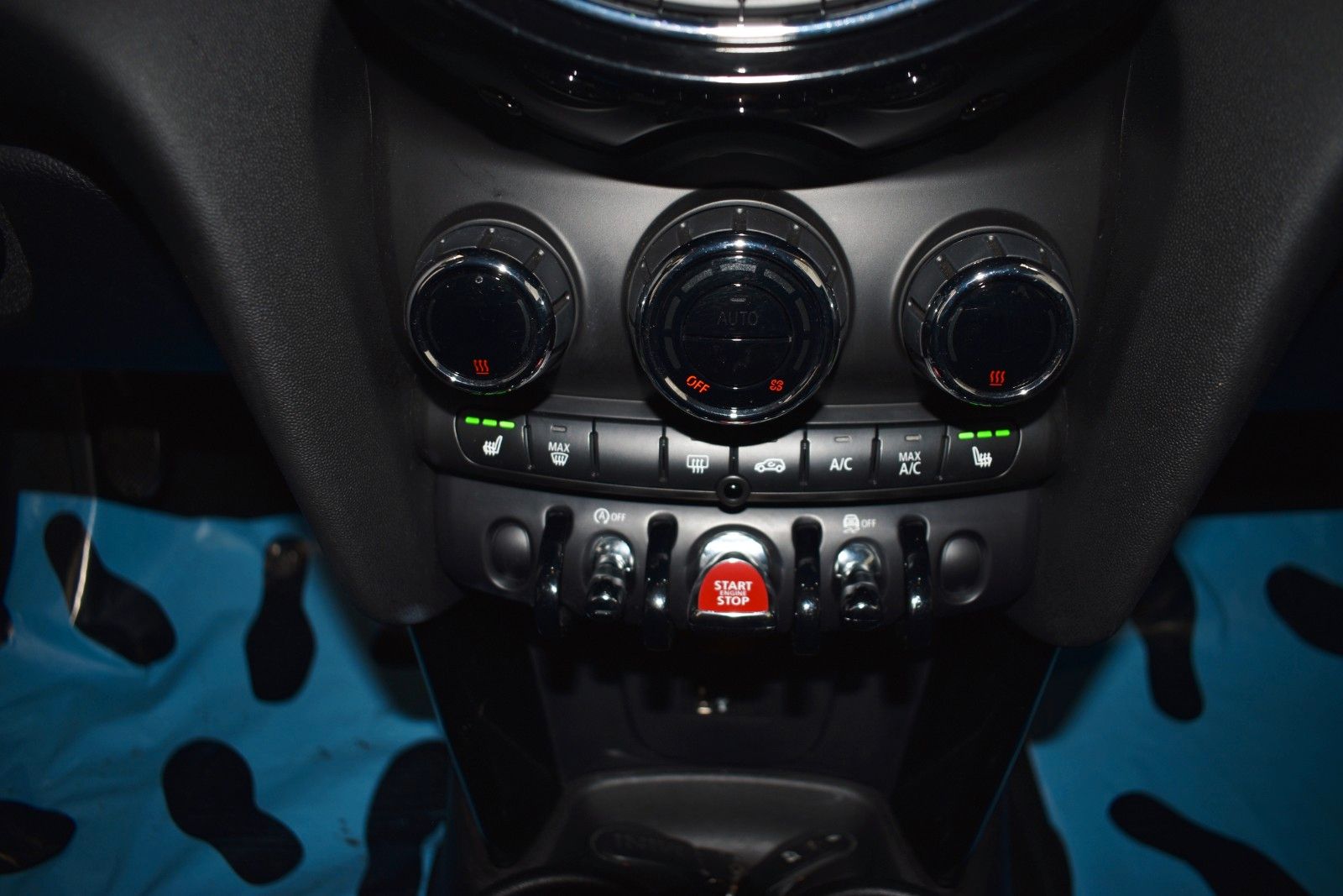Fahrzeugabbildung MINI Cooper S Pepper,Visual Boost,Connected ,LED,+WR