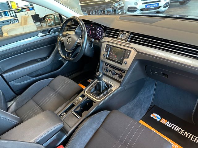 Volkswagen Passat Alltrack *PANO*3-Zonen*Keyless*AHK*