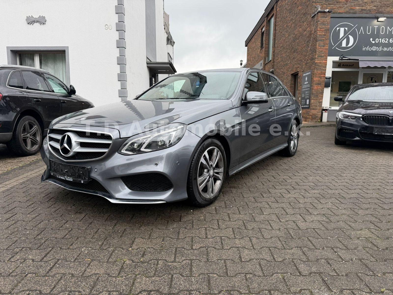 Mercedes-Benz E 220  Limousine  BlueEfficiency Edition /AMG/