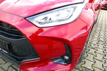 Bild 19 Toyota YARIS HYBRID STYLE EU; WINTERPAKET, RFK, LM