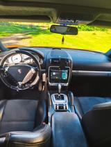 Porsche Cayenne GTS 405 PS Nordisch Gold Metallic - : Gold, Metallic