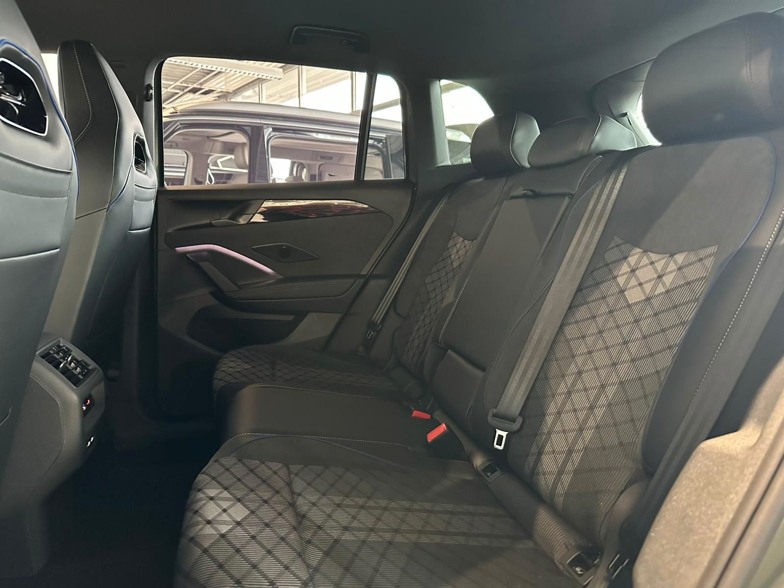 Volkswagen Tiguan - Bild 13