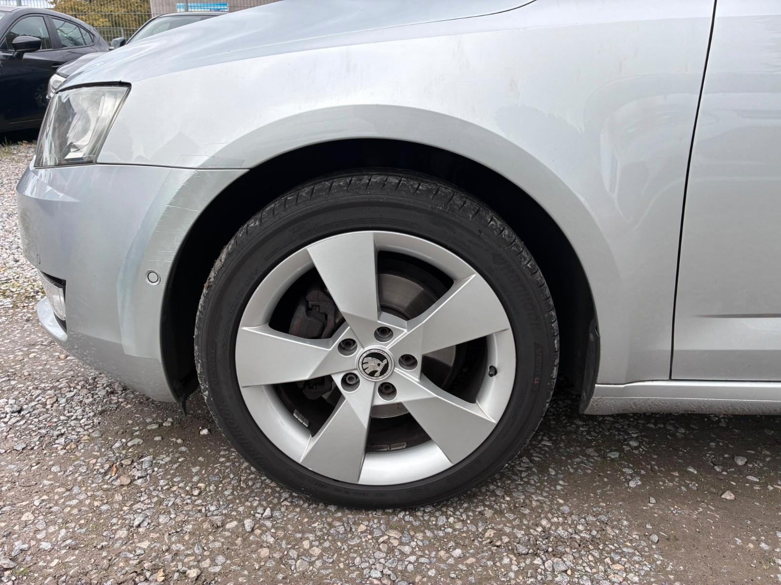 Skoda Octavia 2013 — photo 31