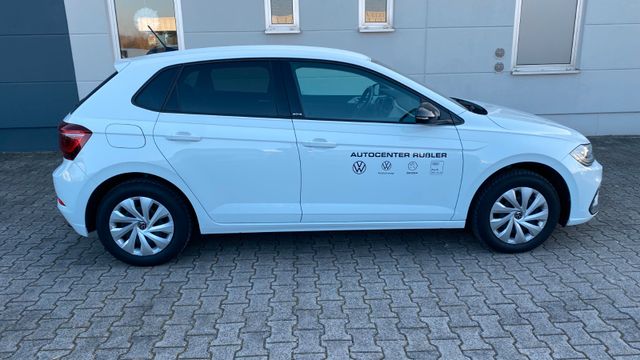 VW Polo (Bild 2 von(15)