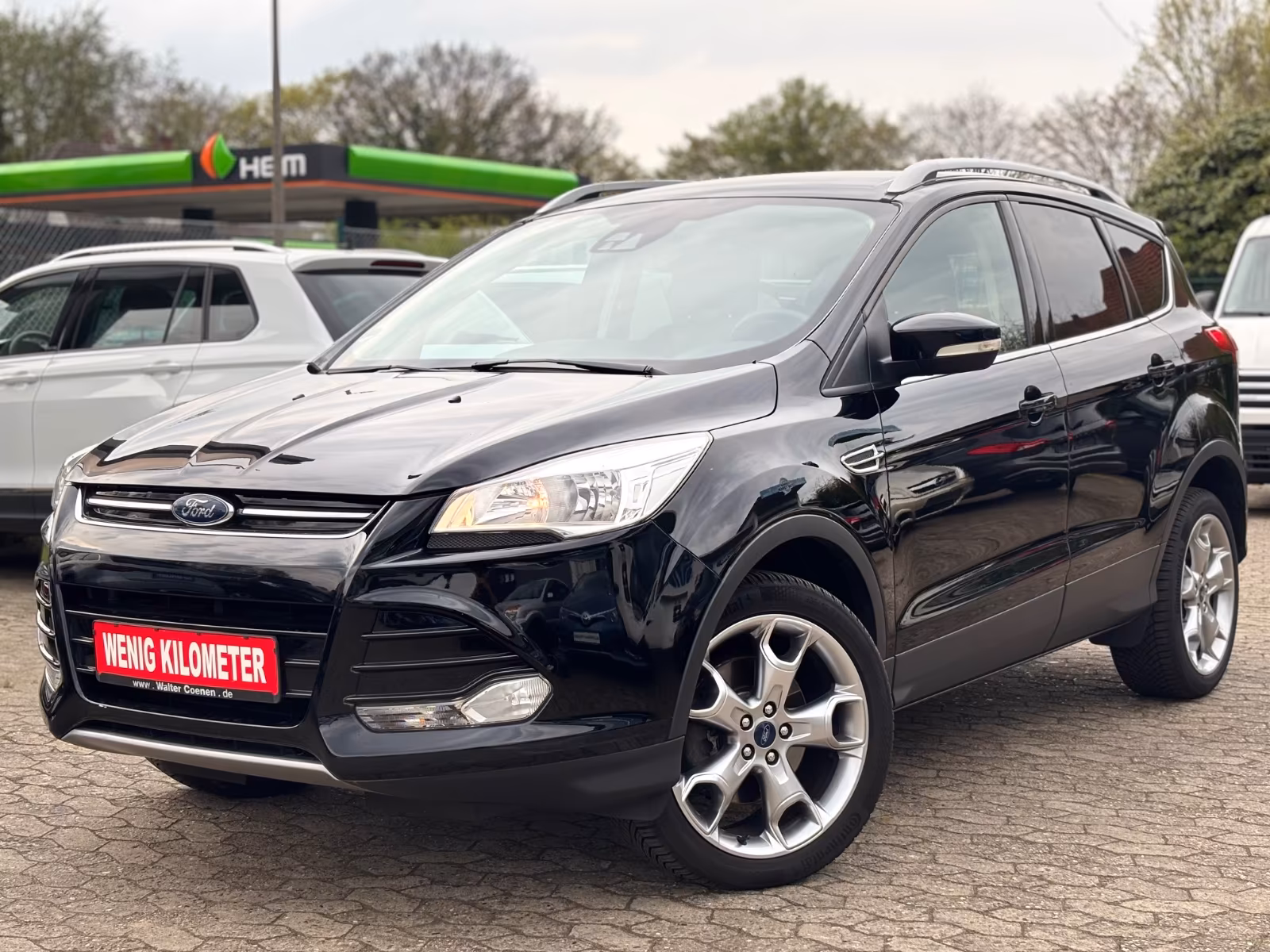 Ford Kuga 2.0TDCI*Titanium*1.Hand*Zahnriemen*Tüv NEU!