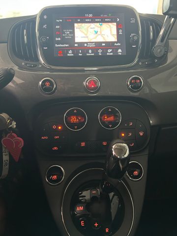Fahrzeugabbildung Fiat 500 Lounge*Autom.*Leder*Sitzh.*Xenon*Navi*
