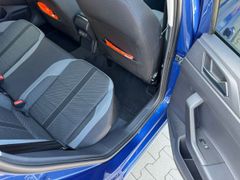 Fahrzeugabbildung Volkswagen Polo VI Highline Sitzh. Navi ACC Kamera. App