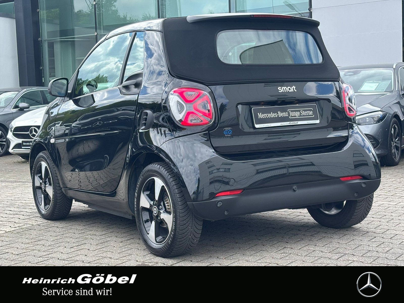 Fahrzeugabbildung Smart EQ cabrio passion GJR*22KW*WINTER-PAKET*KAMERA