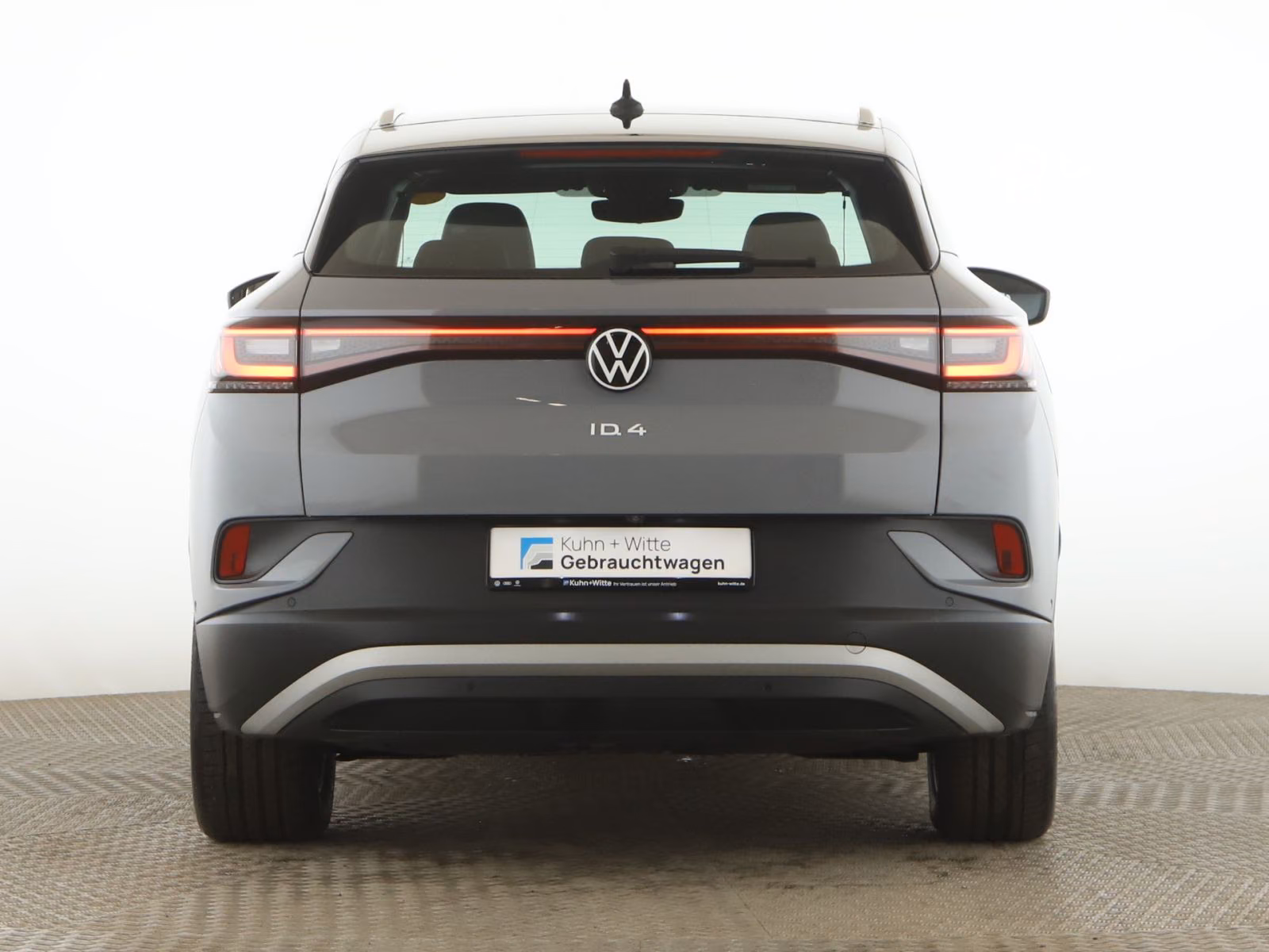 Volkswagen ID.4 Pro Performance AHK+LED+RFK+Navi+AppleCar