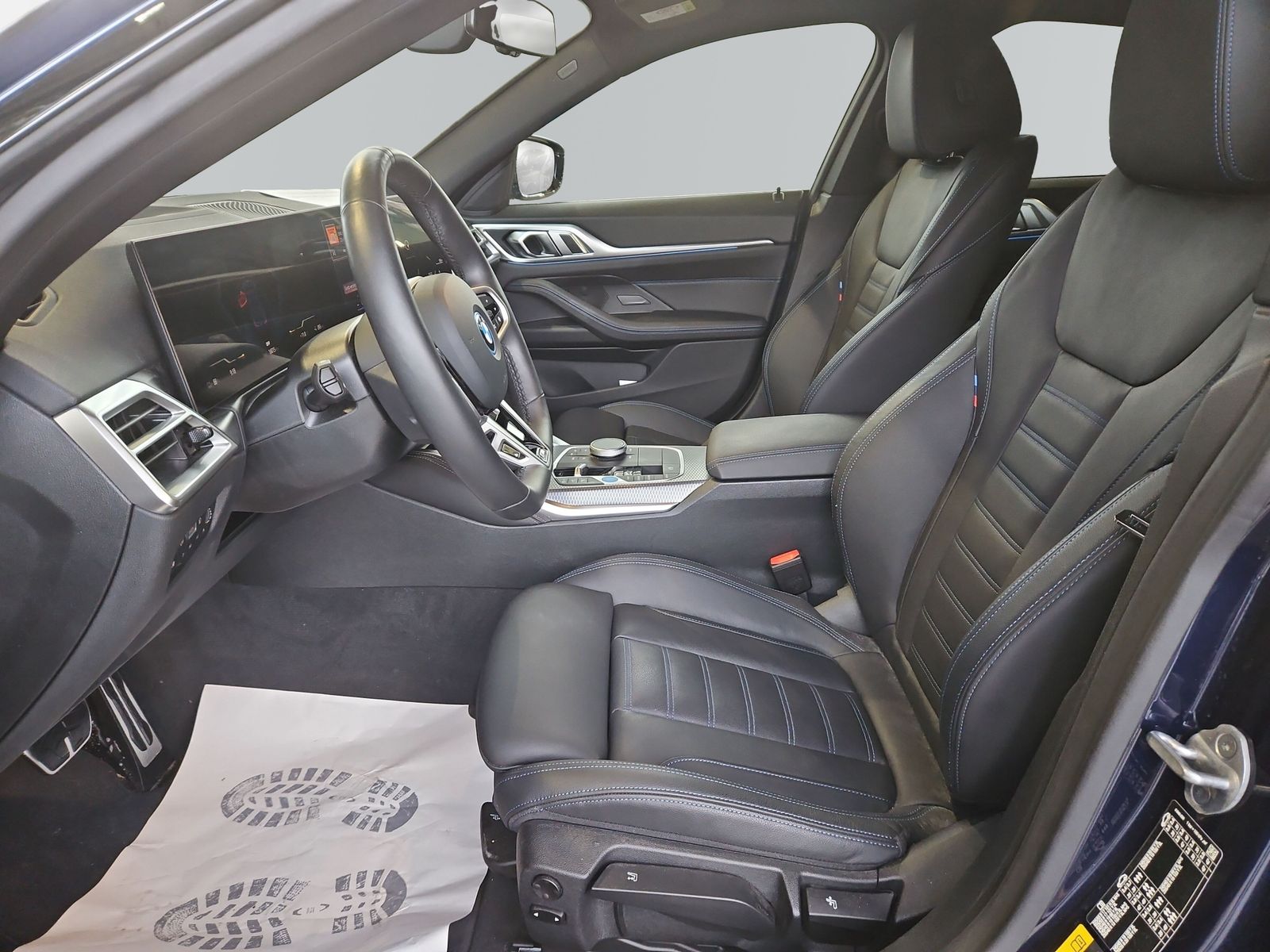 BMW i4 - Bild 8