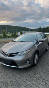 Toyota Ayris Turing Sport 2.0 Dizel - Toyota Auris Touring Sports mit Diesel-Antrieb