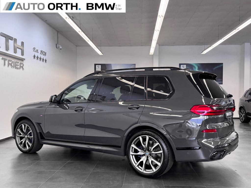 BMW X7 M50