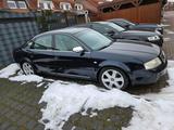 Audi S6 Quattro  4,2l V8 - Audi S6 mit Benzin-Antrieb: Limousine, 4.2