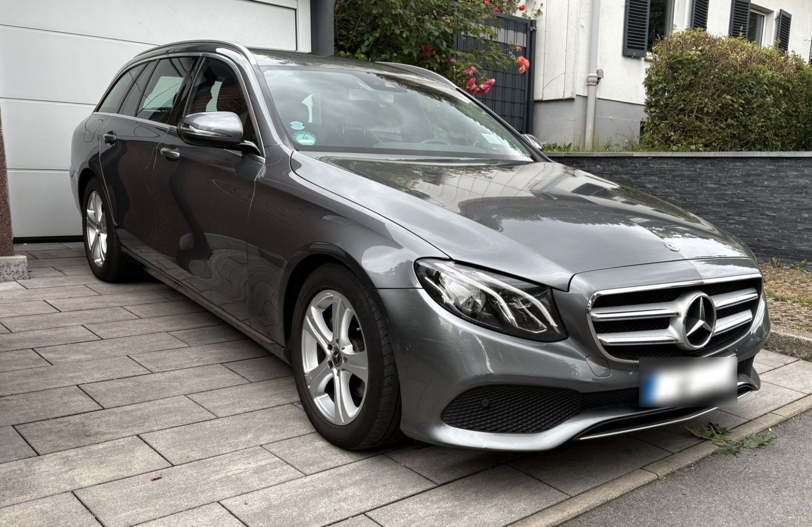 MERCEDES-BENZ Mercedes-Benz E 220 d T-Modell Avantgarde ...