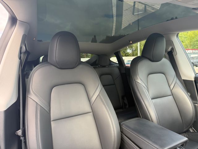 Tesla Model Y Performance Dual AWD