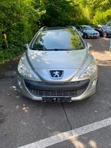 Peugeot 308 SW Premium 120 VTi Premium - Peugeot 308 aus 2010: SW