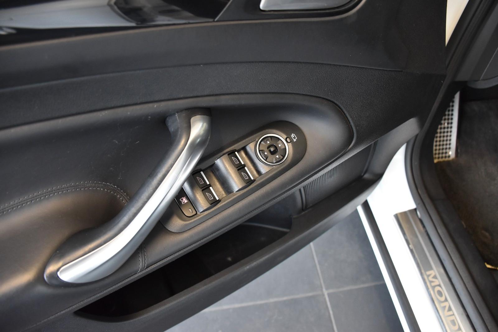 Ford Mondeo 2014 — photo 15