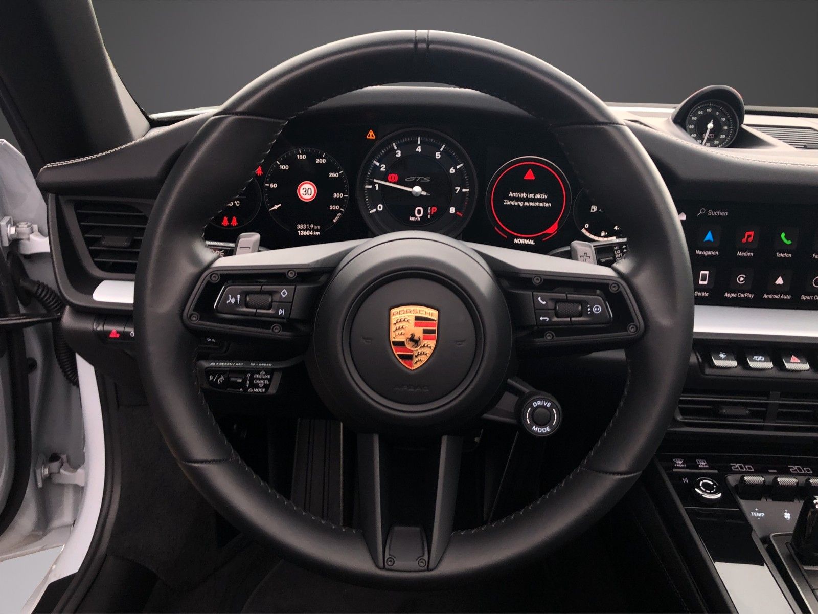 Fahrzeugabbildung Porsche 992 Targa 4 GTS Approved bis 04/2029