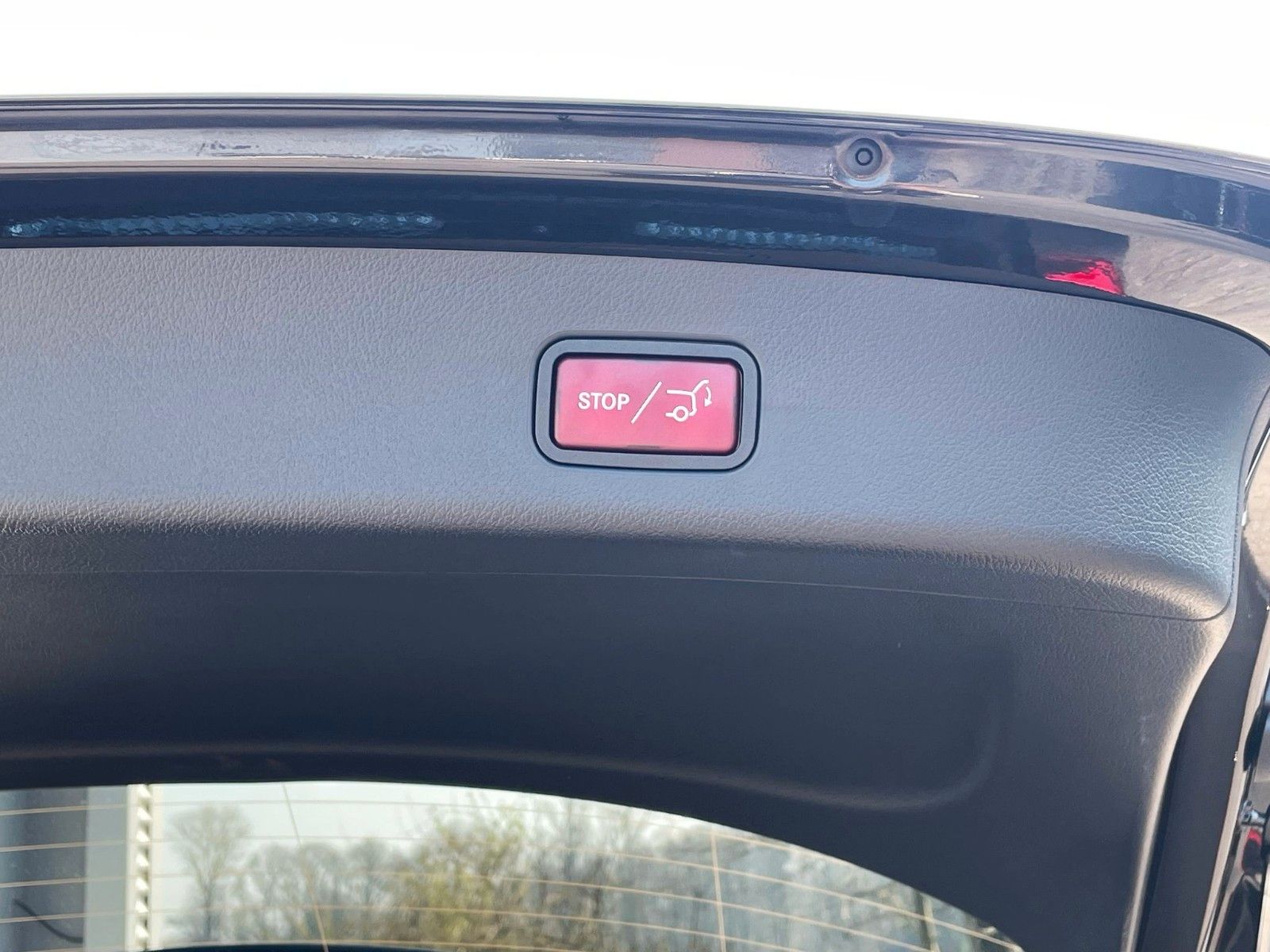 Fahrzeugabbildung Mercedes-Benz GLC 220d 9G 4MATIC AMG-LINE MBUX 20"AMG NIGHT P.