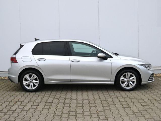 Golf VIII 1.5 TSI Life LED/NAVI+VZE/16-ZOLL/PDC/