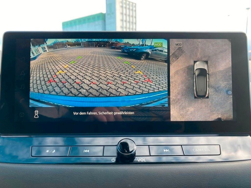 Fahrzeugabbildung Nissan Qashqai 1.3 MHEV Tekna+ PANO+HUD+BOSE+SHZ