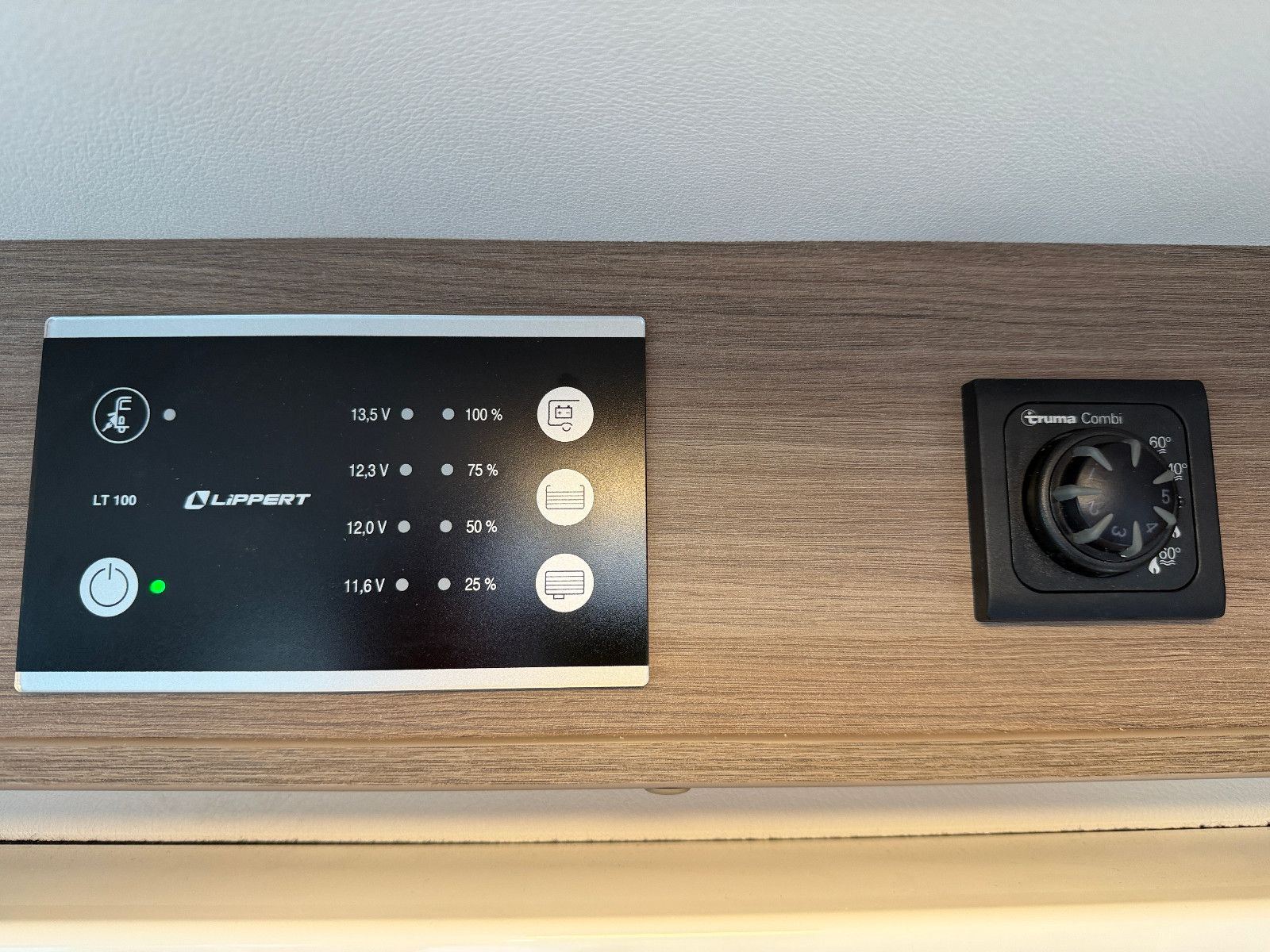 Fahrzeugabbildung Carado V-132 pro+ 7.822 € SPAREN !