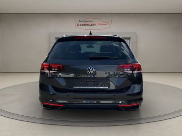 Volkswagen Passat - 6