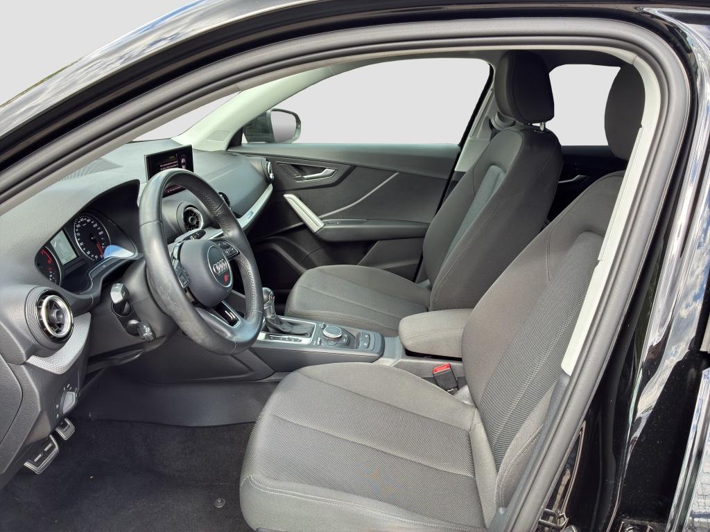 Audi Q2 1.4 TFSI basis LED*PDC*2xKlima*AUT*KlimaA*LM