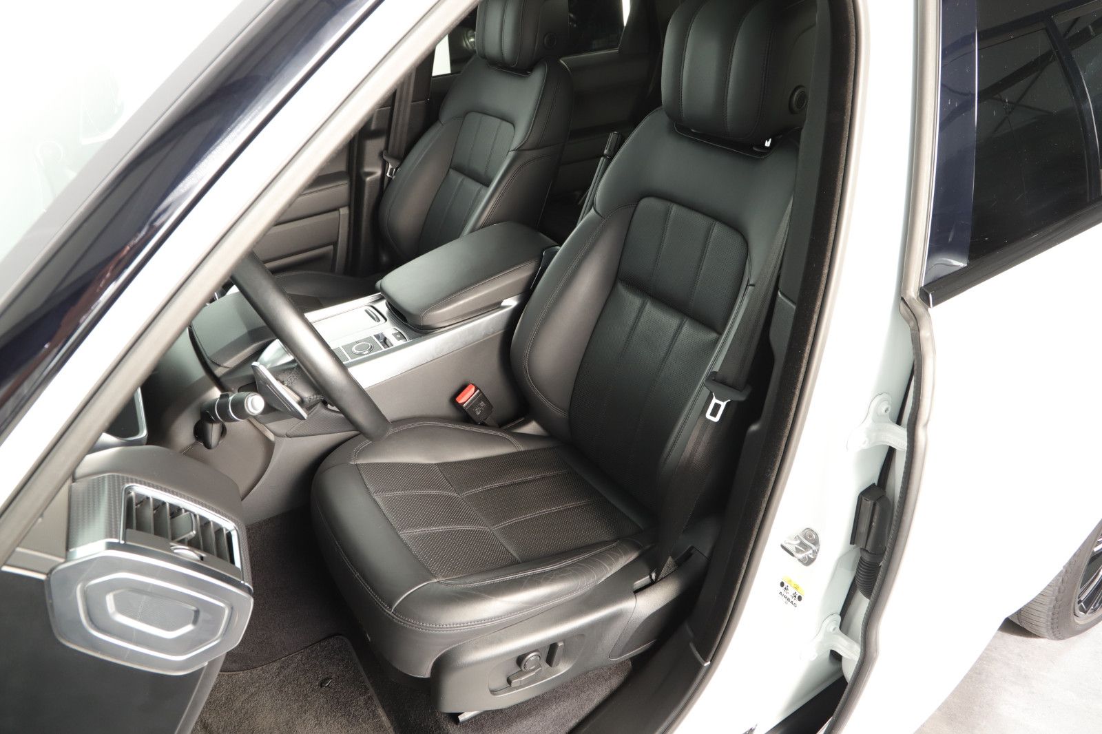 Land Rover Range Rover Sport 3.0 D300 HSE Dynamic foto 13