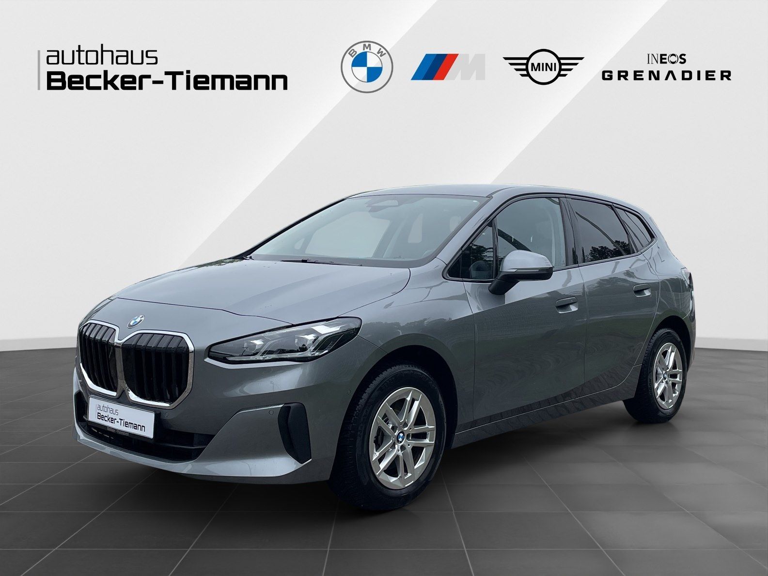 BMW 220i H&amp;K Sound./ AHK/ Sportsitze/ SHZ
