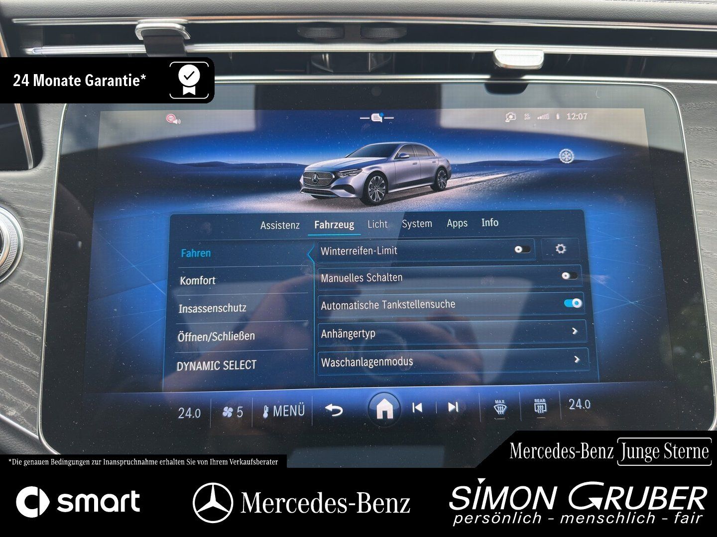 Fahrzeugabbildung Mercedes-Benz E 220 d AMG Night Servolock Pano Burm4D AHK