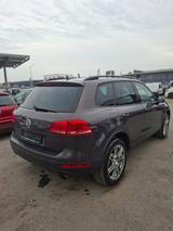 Volkswagen Touareg V6 TDI BMT - Volkswagen Touareg aus 2012: TDI