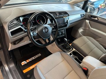 MYAUTOCENTER – Gebraucht- und Jahreswagen mit Werkstattservice in Pfaffenhofen Volkswagen Touran Comfortline BMTStart-Stopp *7 Sitzer*ACC