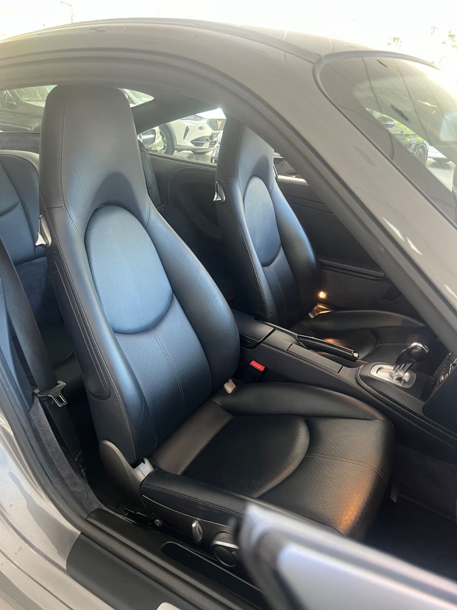 Fahrzeugabbildung Porsche 911 Carrera Coupe