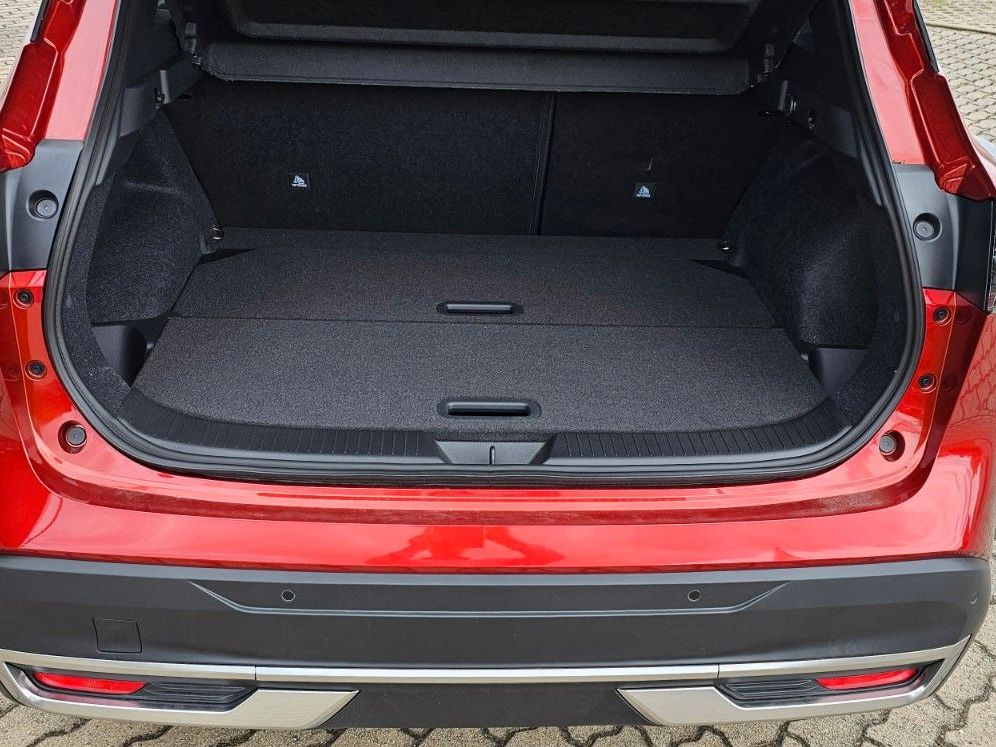 Fahrzeugabbildung Nissan Qashqai 1.3 DIG-T MHEV Xtronic N-Connecta MY2024