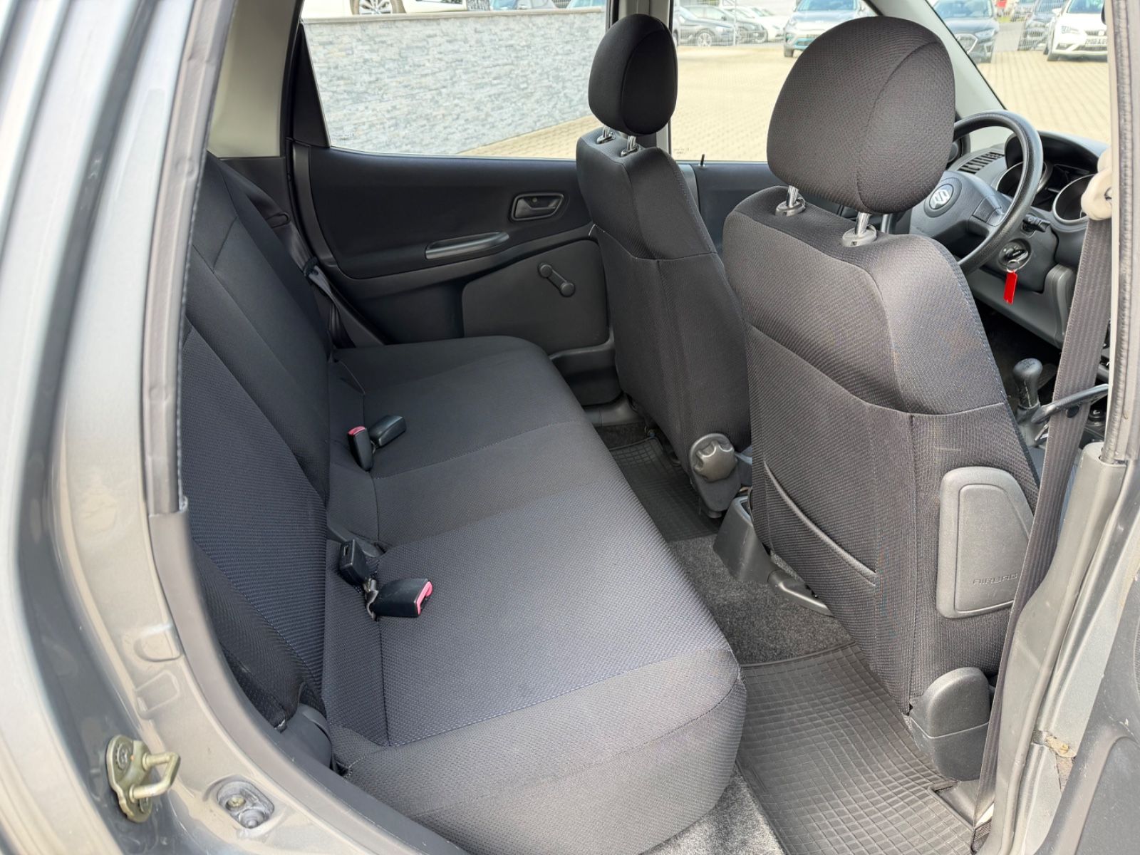 Fahrzeugabbildung Suzuki Ignis 1.5i°Allrad°Tüv 3-28°1.Hand°8-fach°