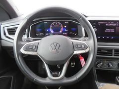 VW Taigo 1.5 TSI R-Line DSG Navi IQ.Light Lane 17'' VW Taigo 1.5 TSI R-Line DSG Navi IQ.Light Lane 17''