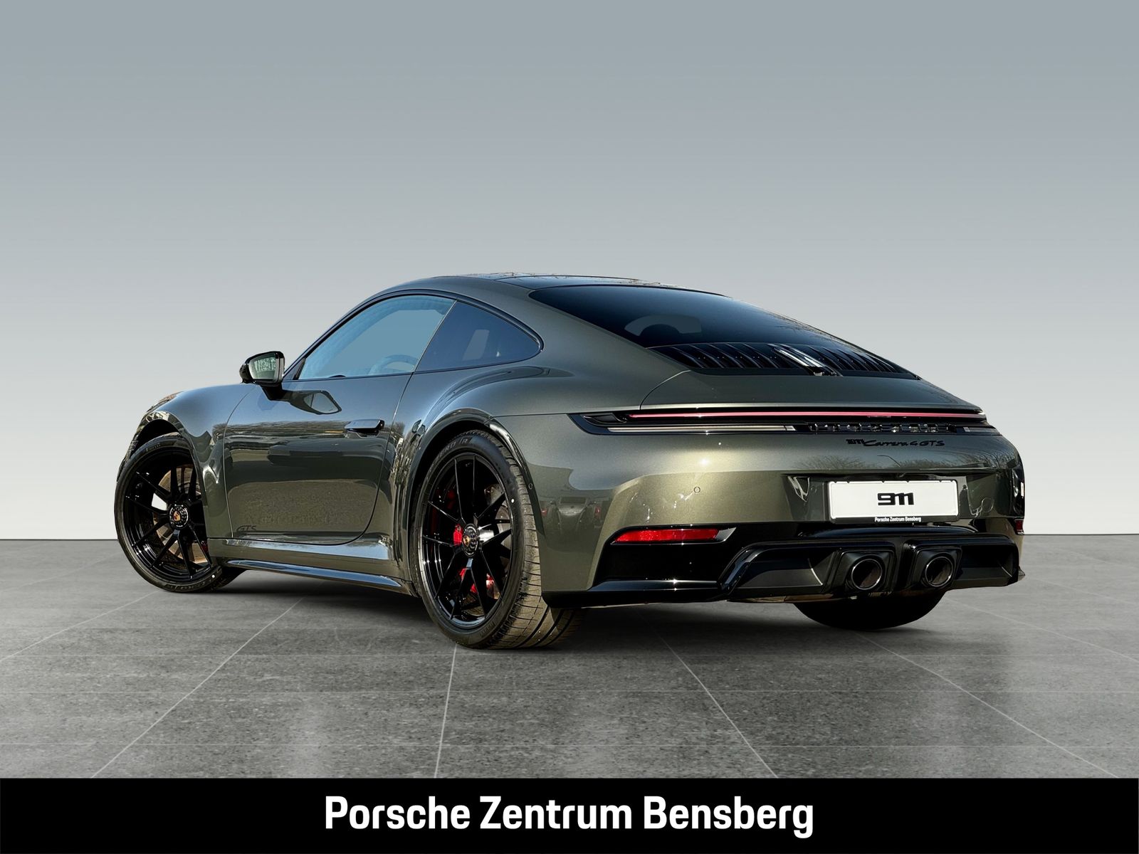Porsche 911 Carrera 4 GTS imagem 3