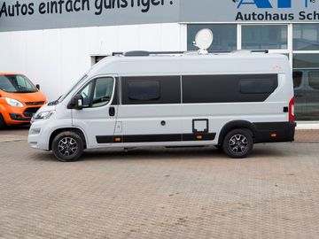 Bild 5 Mooveo VAN 63 EB Navi TV Solar Doppelbettumbau