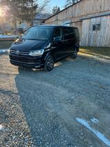 Volkswagen VW Multivan T6 Highline - Volkswagen LT aus 2016