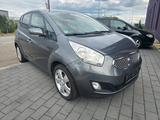 Kia Venga Titanium Collection *PANORAMA -Service NEU - Kia Venga mit Diesel-Antrieb