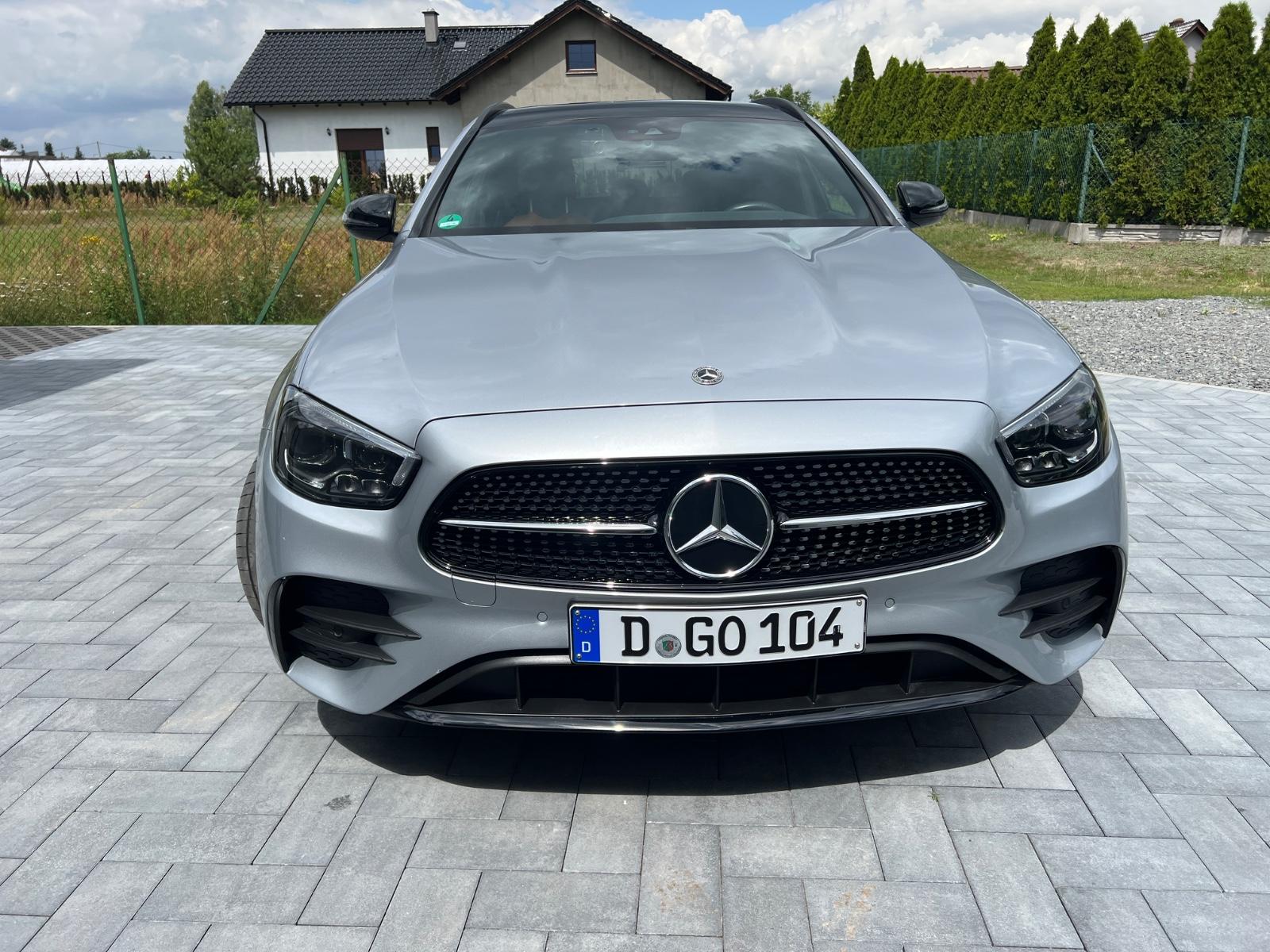 Mercedes-Benz E 300 de 4MATIC T Autom. AMG Line