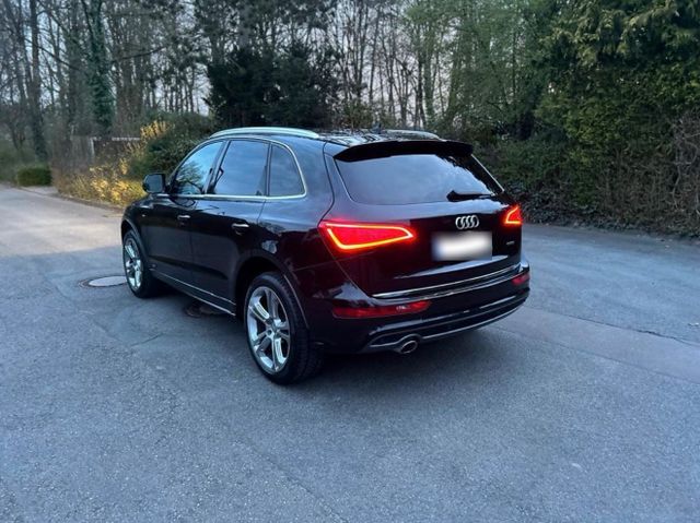 AUDI Audi Q5 2.0 TDI auattro s-line