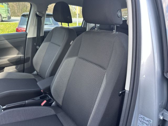 Taigo 1.0 TSI DSG Life IQ.Drive RFK SITZHZG R2D